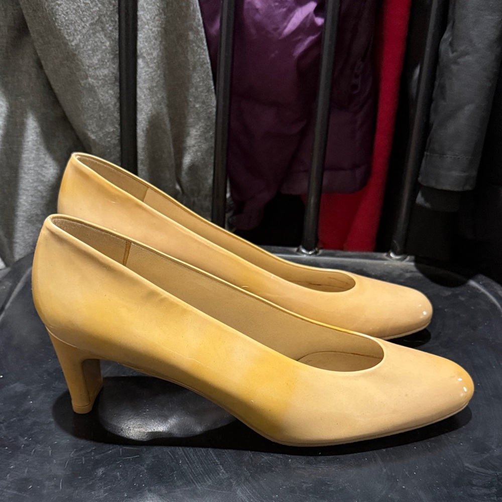 Stuart Weitzman Heels